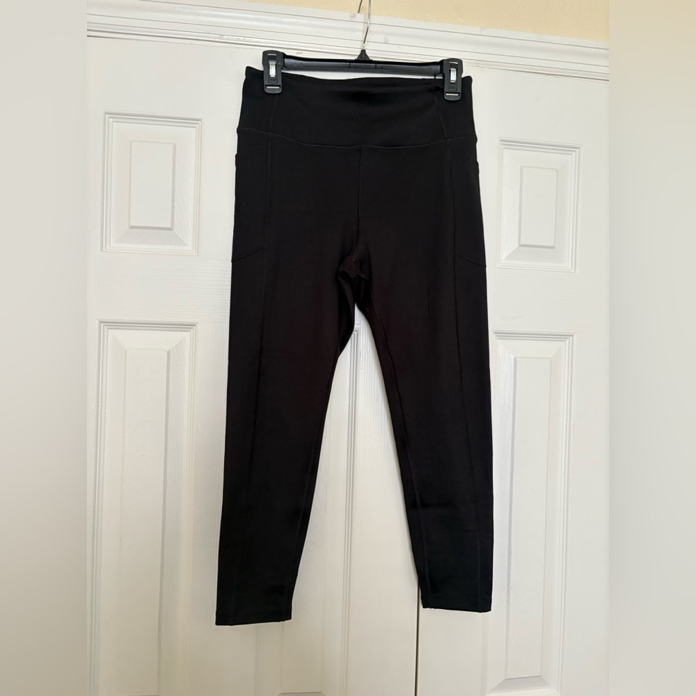 Used Victoria Secret black leggings size 12. Pilling between thighs.